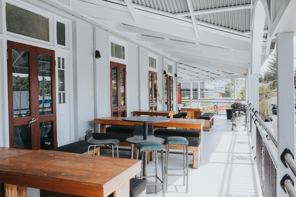 Coolangatta Sands Hotel Экстерьер фото
