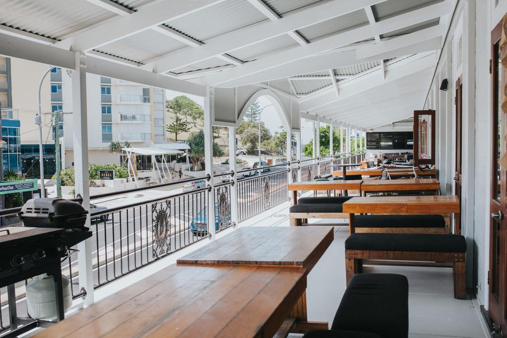 Coolangatta Sands Hotel Экстерьер фото