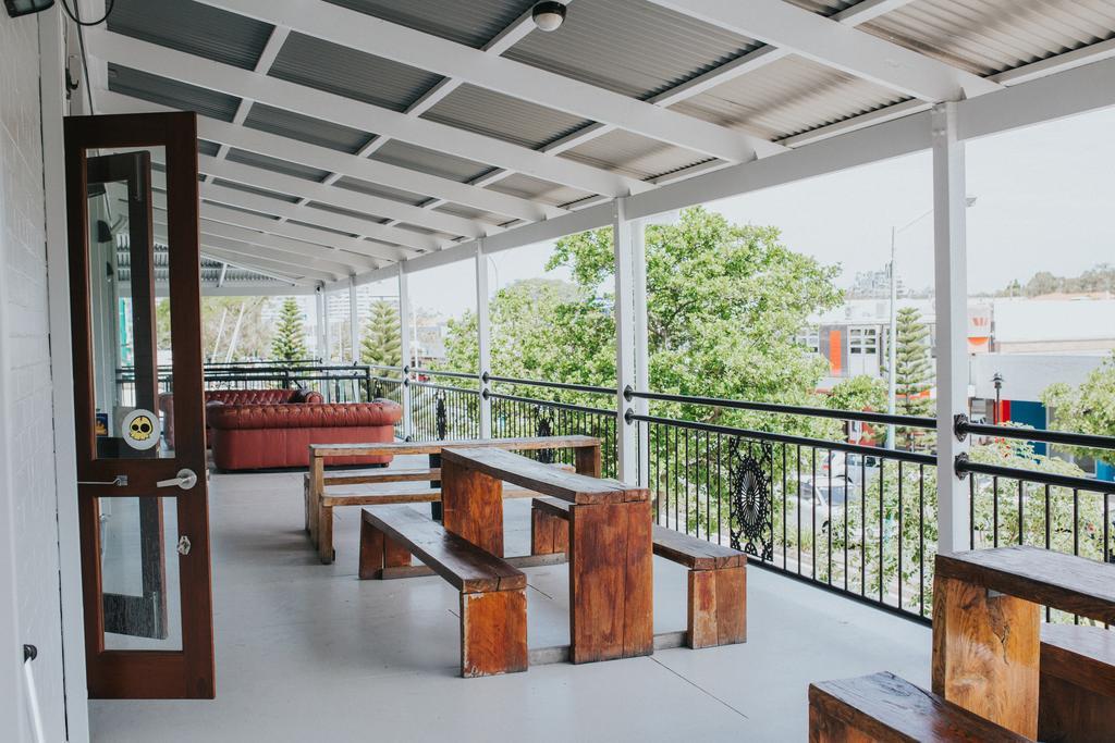 Coolangatta Sands Hotel Экстерьер фото