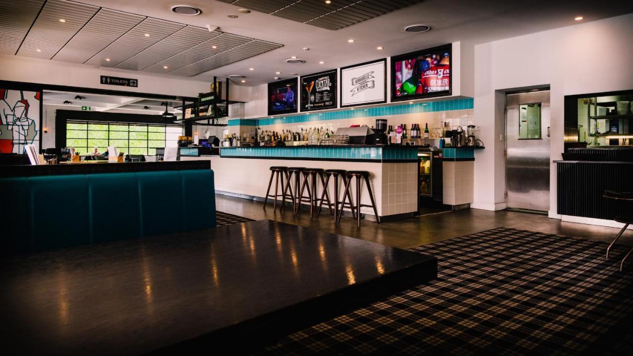Coolangatta Sands Hotel Экстерьер фото
